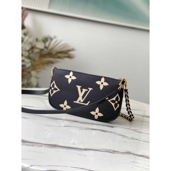 Louis Vuitton Multi Pochette Accessoires M45777