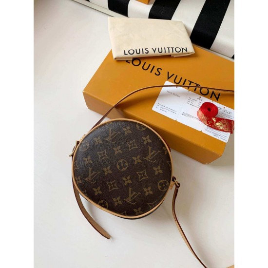 Louis Vuitton Boite Chapeau Souple PM M45578