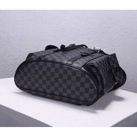 Louis Vuitton Christopher MM N41379