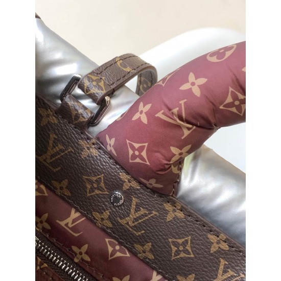 Louis Vuitton ONTHEGO MM M21069