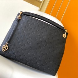 Louis Vuitton T Artsy MM Bag M41066