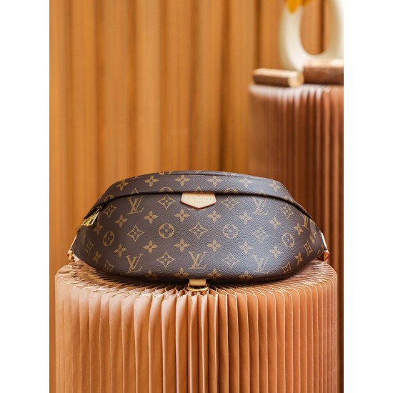 Louis Vuitton Classic Monogram Zipper Crossbody Bag M43644