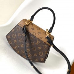 Louis Vuitton The Tilsitt handbag M46548