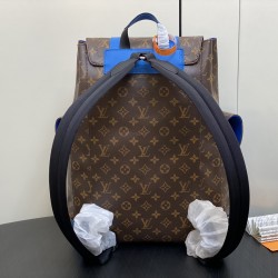 Louis Vuitton Christopher MM Bag M46813