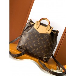 Louis Vuitton Excursion PM M46932