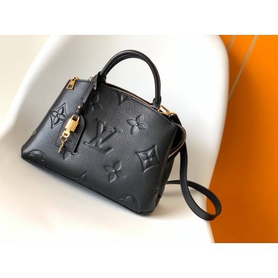 Louis Vuitton PETIT PALAIS BAG M58916