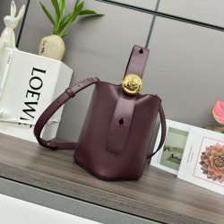 LOEWE Pebble Bucket Mini Bag 062342