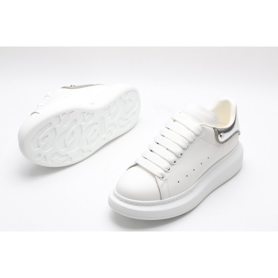 ALEXANDER MCQUEEN SNEAKERS 