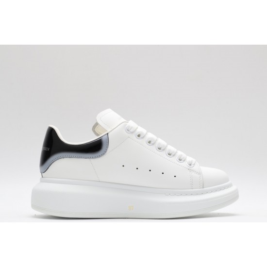 ALEXANDER MCQUEEN SNEAKERS 