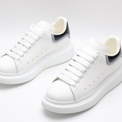 ALEXANDER MCQUEEN SNEAKERS 