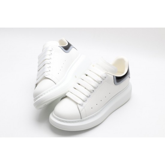 ALEXANDER MCQUEEN SNEAKERS 