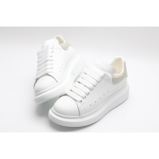 ALEXANDER MCQUEEN SNEAKERS 