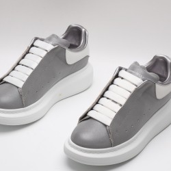 ALEXANDER MCQUEEN SNEAKERS 