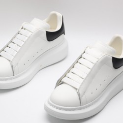 ALEXANDER MCQUEEN SNEAKERS 