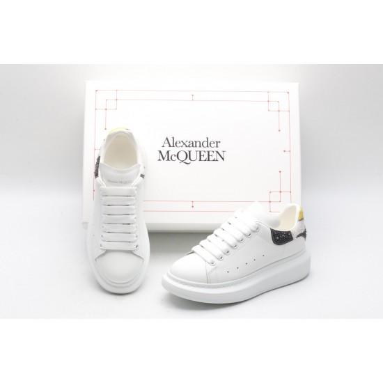 ALEXANDER MCQUEEN SNEAKERS 