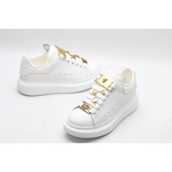 ALEXANDER MCQUEEN SNEAKERS 