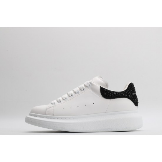 ALEXANDER MCQUEEN SNEAKERS 