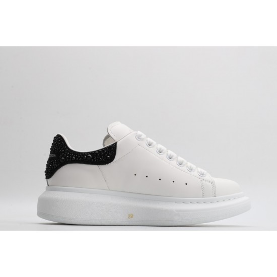 ALEXANDER MCQUEEN SNEAKERS 