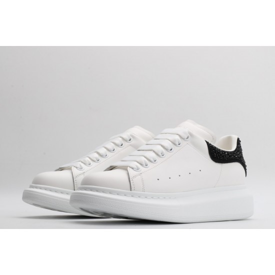 ALEXANDER MCQUEEN SNEAKERS 