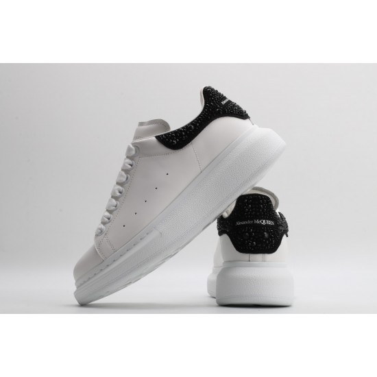 ALEXANDER MCQUEEN SNEAKERS 