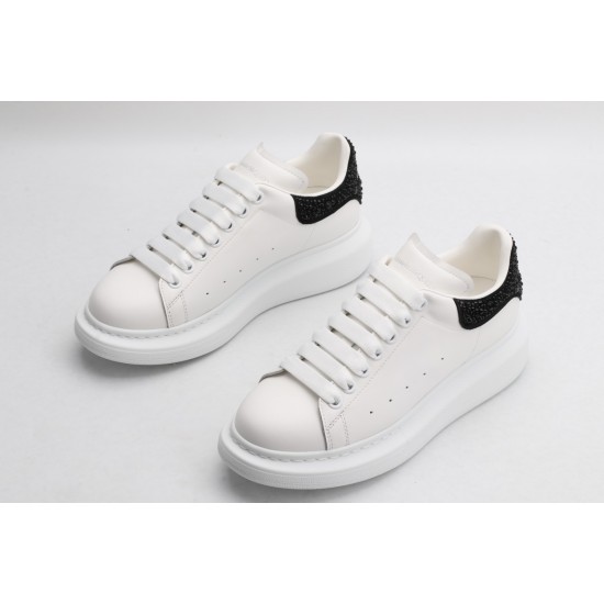 ALEXANDER MCQUEEN SNEAKERS 