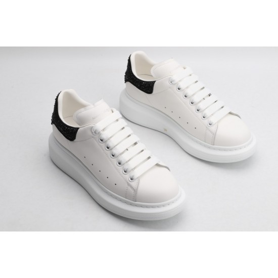 ALEXANDER MCQUEEN SNEAKERS 