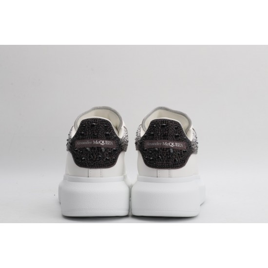 ALEXANDER MCQUEEN SNEAKERS 