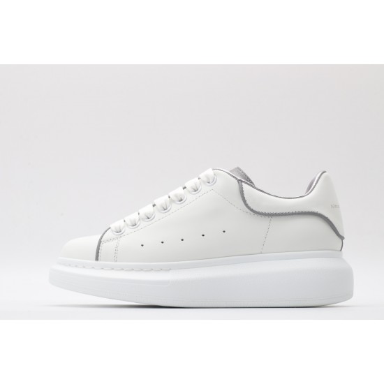 ALEXANDER MCQUEEN SNEAKERS 