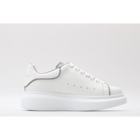 ALEXANDER MCQUEEN SNEAKERS 