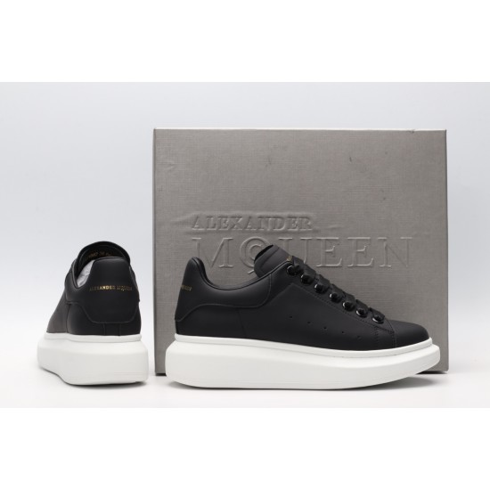 ALEXANDER MCQUEEN SNEAKERS 