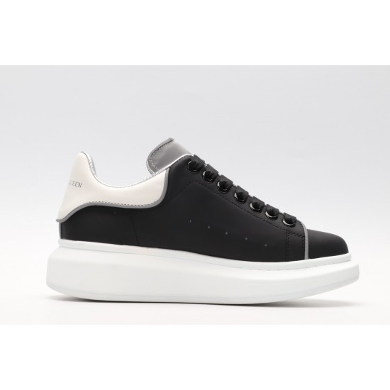 ALEXANDER MCQUEEN SNEAKERS 