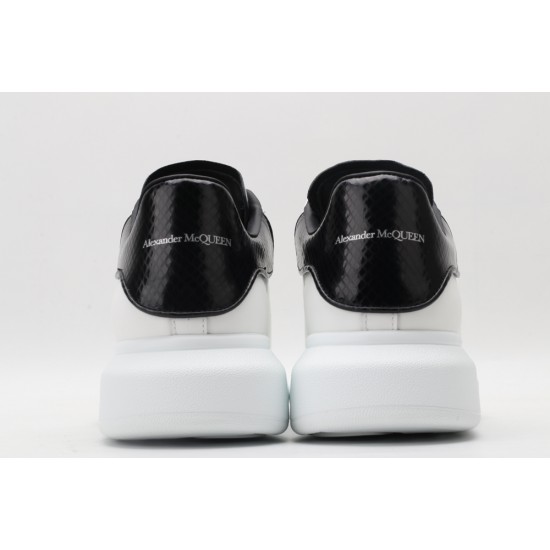 ALEXANDER MCQUEEN SNEAKERS 