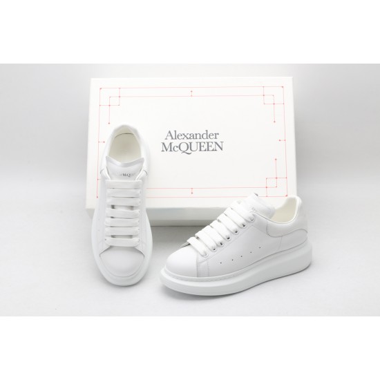 ALEXANDER MCQUEEN SNEAKERS 