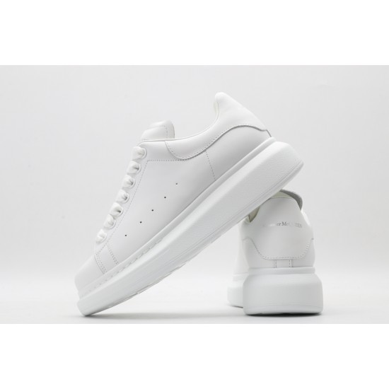 ALEXANDER MCQUEEN SNEAKERS 