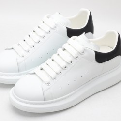 ALEXANDER MCQUEEN SNEAKERS 