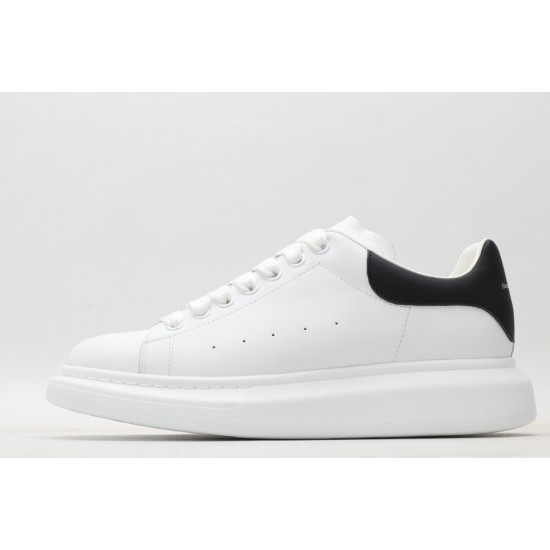 ALEXANDER MCQUEEN SNEAKERS 