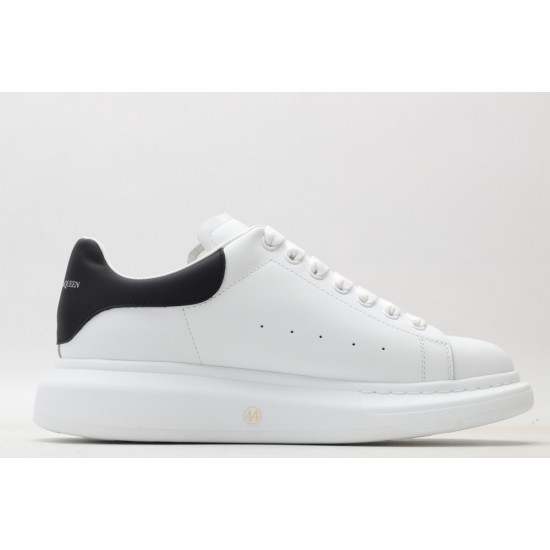 ALEXANDER MCQUEEN SNEAKERS 