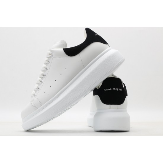 ALEXANDER MCQUEEN SNEAKERS 