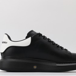 ALEXANDER MCQUEEN SNEAKERS 