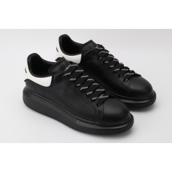 ALEXANDER MCQUEEN SNEAKERS 