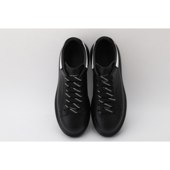 ALEXANDER MCQUEEN SNEAKERS 