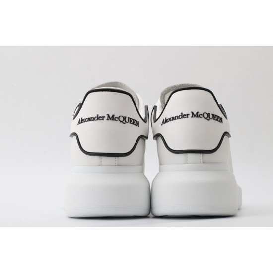 ALEXANDER MCQUEEN SNEAKERS 