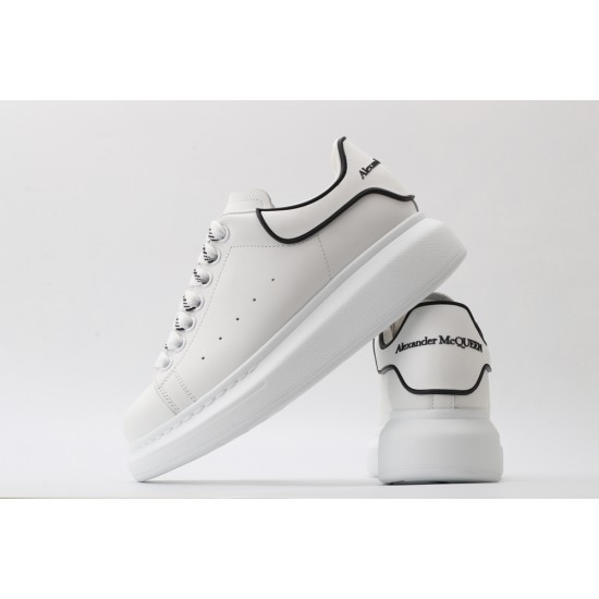 ALEXANDER MCQUEEN SNEAKERS 