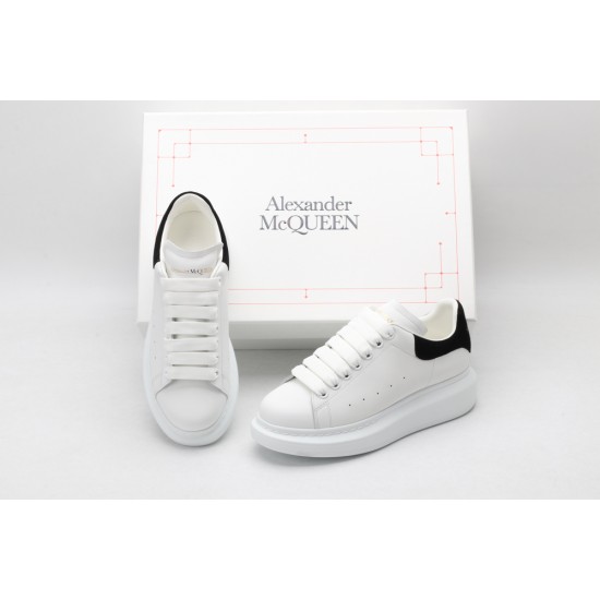 ALEXANDER MCQUEEN SNEAKERS 