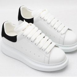 ALEXANDER MCQUEEN SNEAKERS 