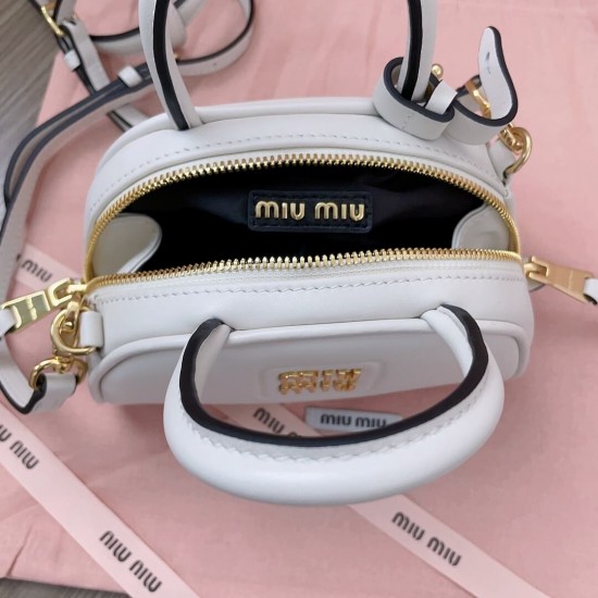 MIUMIU Leather Handle Bag 5BP085