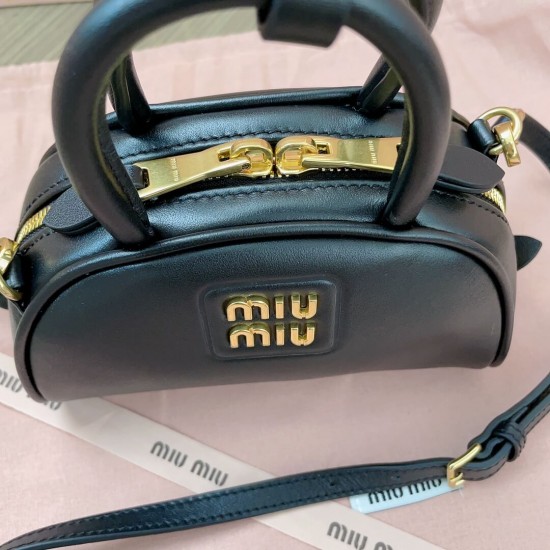 MIUMIU Leather Handle Bag 5BP085