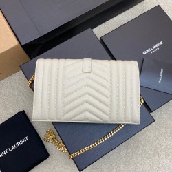  YSL Grained Leather Envelope Bag 620280