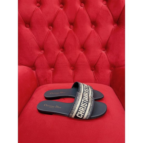 DIOR DWAY SLIDE Embroidered Cotton