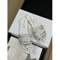 DIOR DWAY SLIDE Embroidered Cotton